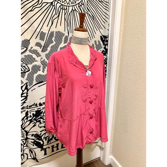 🌈 Amazing Vintage Silk top - Picture 3 of 8